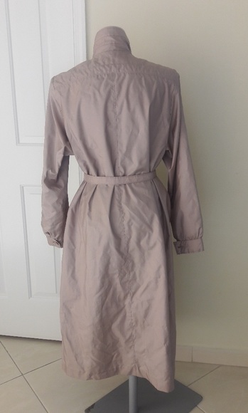 Downpour Beige Long Weterproof Rain Coat Size 16 - Picture 6 of 6
